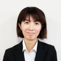 樅木 亜妃子 先生の顔写真